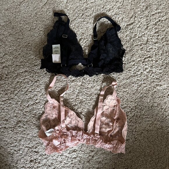 Set of 2 Victoria's Secret We are Hot as Hell HAH Stretch Lace Bralettes XS - Picture 3 of 3